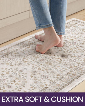 DEXI easy-clean mat wipes down quickly, keeping the pattern vibrant
