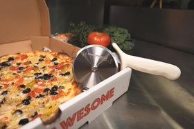 Dexter-Russell P177A-4PCP slip-resistant handle for secure grip during busy slicing