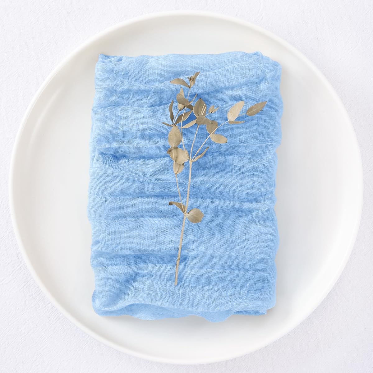 DeZerlor napkins in wedding or bridal shower table decor
