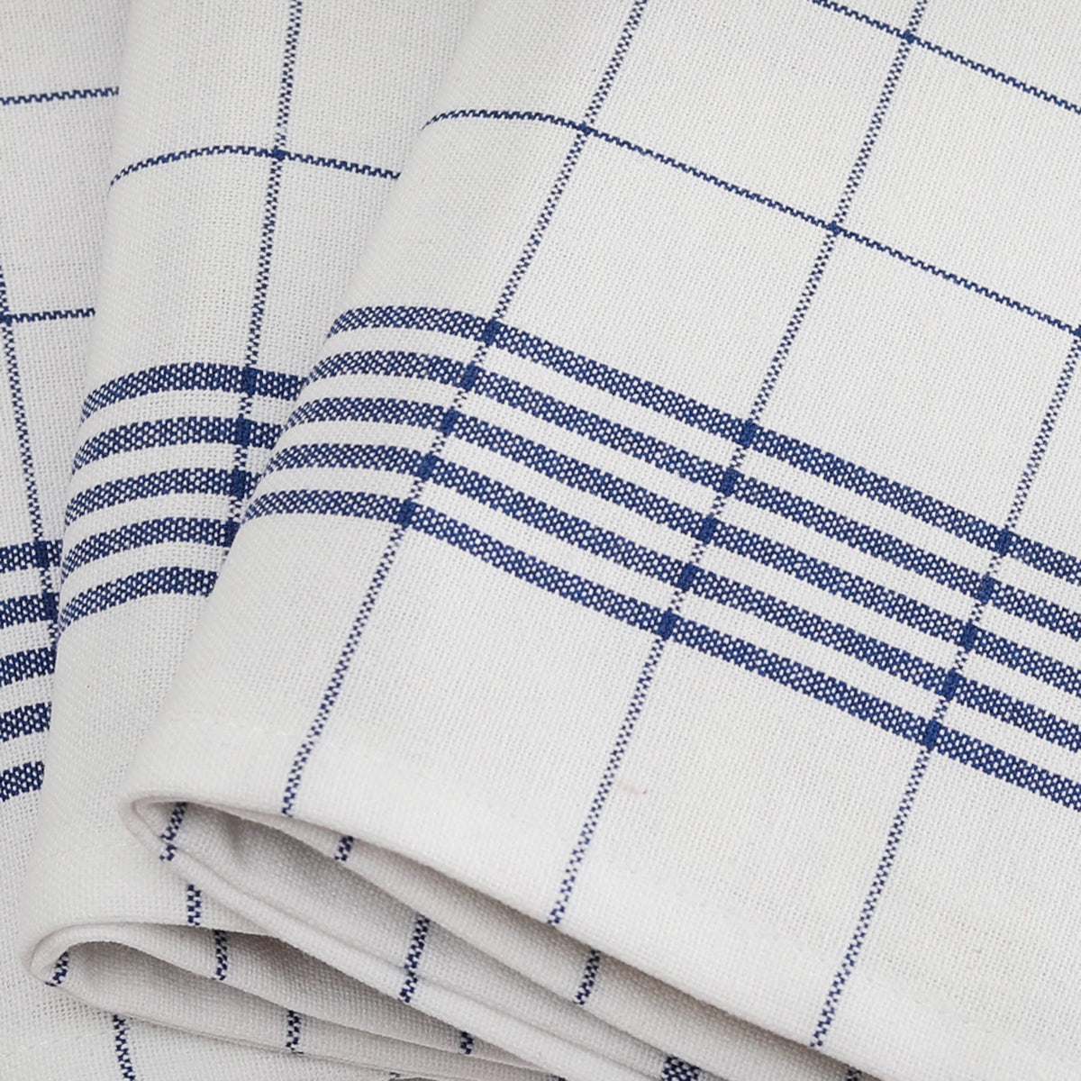 DG Collections care-ready towel suitable for machine washing and longevity