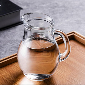 Gift-ready DGQ creamer set for coffee and tea lovers.