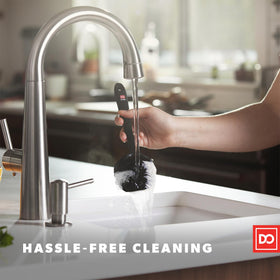 DI ORO Living seamless design prevents food buildup for easy cleaning.
