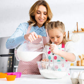 Digead semi-automatic whisk action saves energy during stirring.
