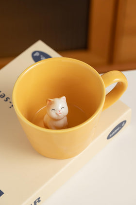 Hand-painted ceramic DIHOclub mug brightens any coffee moment