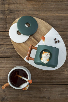 DIHOclub Adorable 3D Cat Mug green glaze with vivid finish.