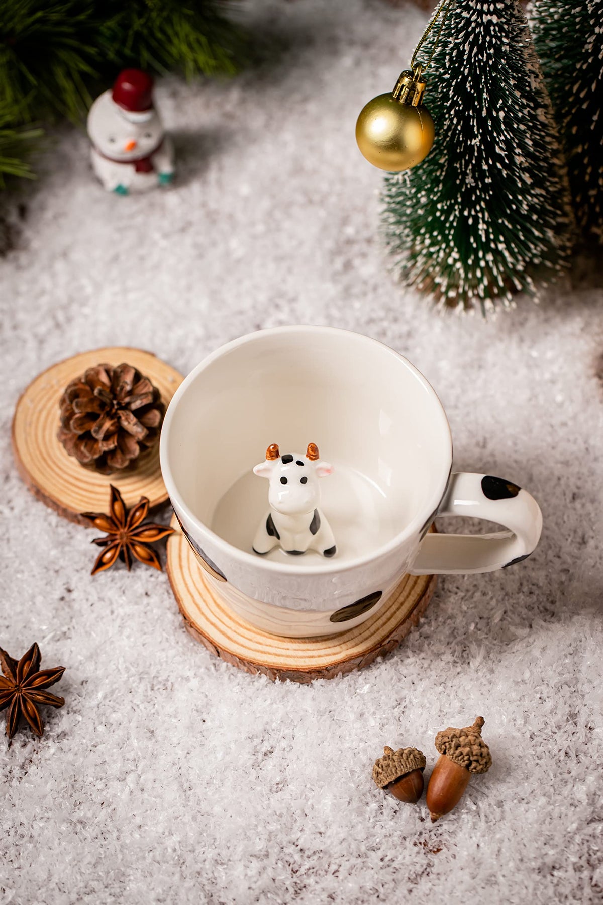Dihoclub hand painted cow mug features unique art for daily beverages.