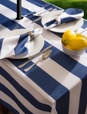 DII Cabana Stripe nautical blue design enhances meals.