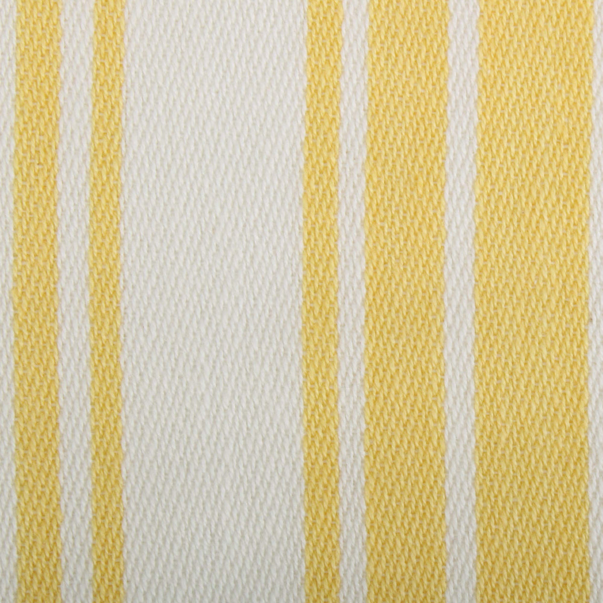 DII Lemon Bliss colorways coordinate with kitchen decor.