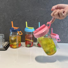 DIPESI lid ideal for storing juice, smoothies, or snacks on the go.