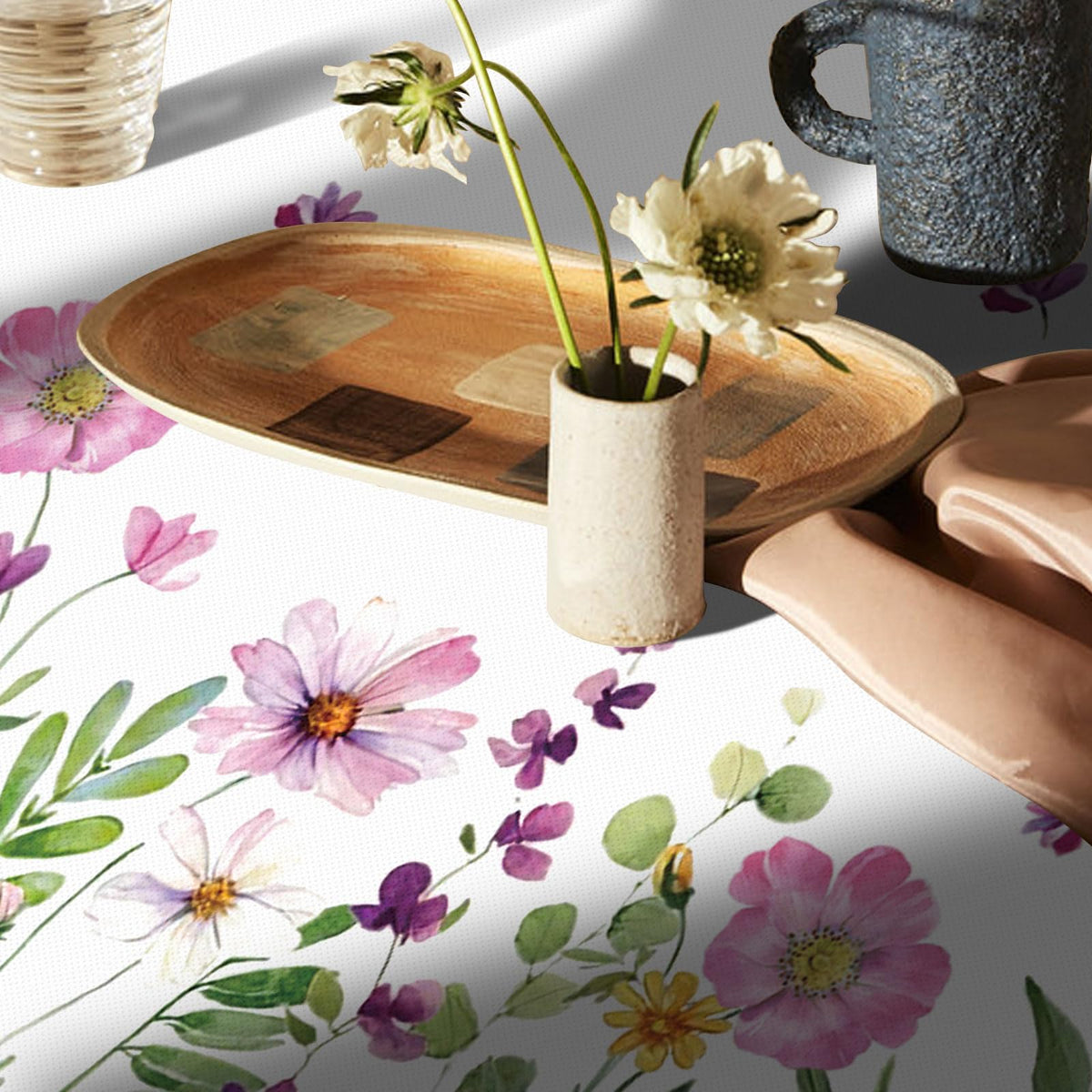 DISENB Easter picnic-ready tablecloth with spring florals