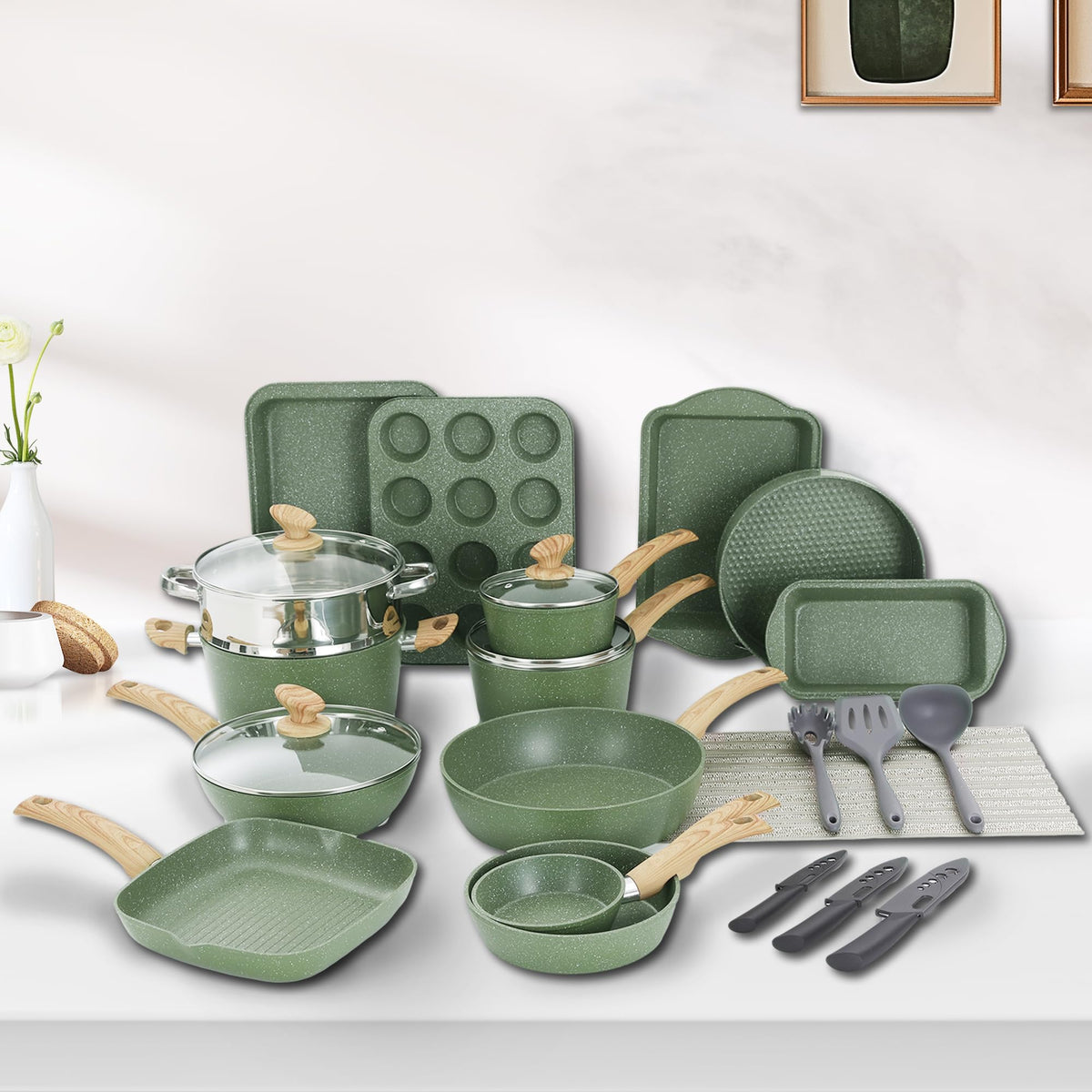 DishDelight green 11-inch fry pan delivers versatile sautéing and browning.