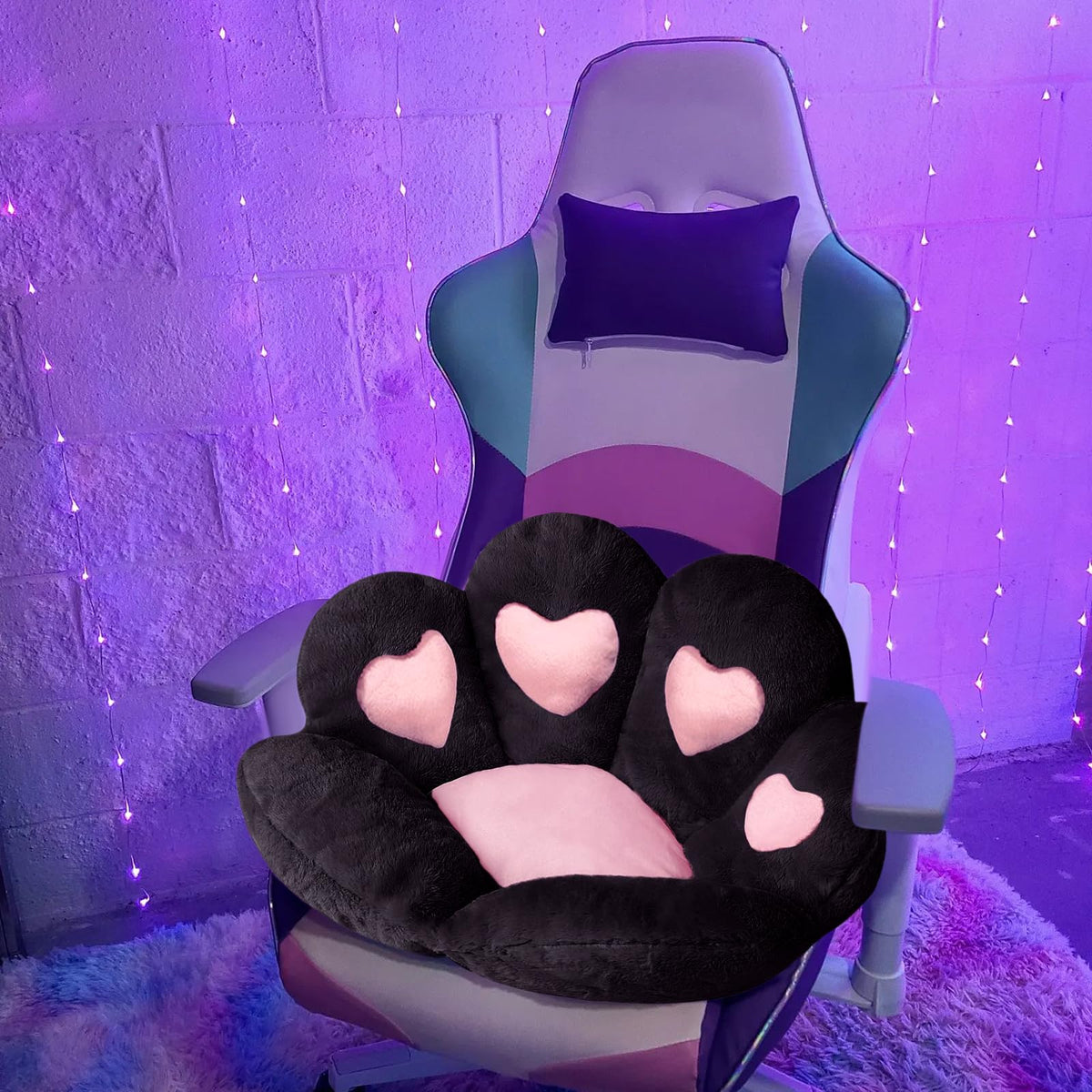 Ditucu cat paw cushion in compact size for desk seating