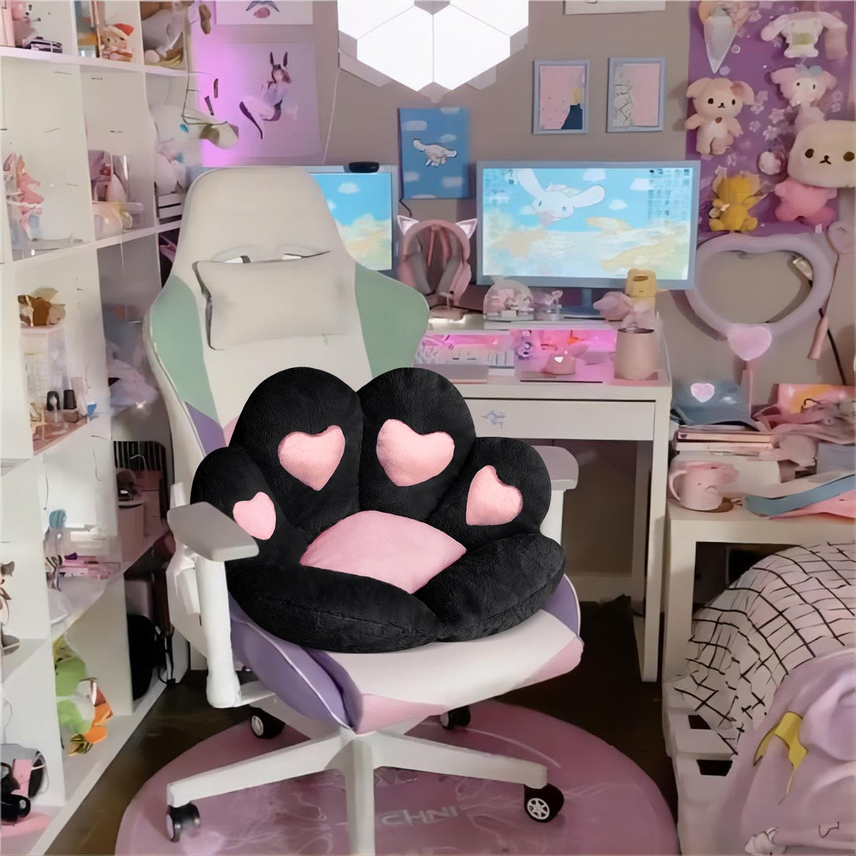 Ditucu plush seat cushion with soft, skin friendly fabric