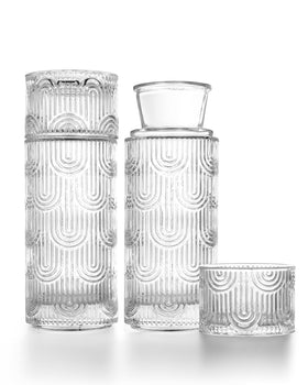 DmmyAlzx bedside water carafe with lid keeps drinks clean on the nightstand.