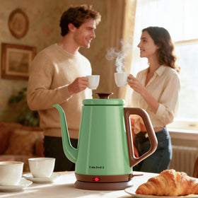 DmofwHi green kettle design adds a fresh look to your kitchen.