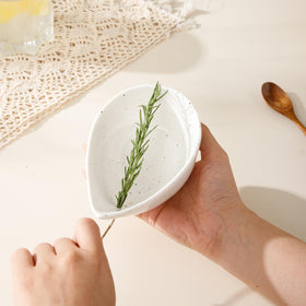Dneuoir herb stripper bowl glazed surface cleans easily