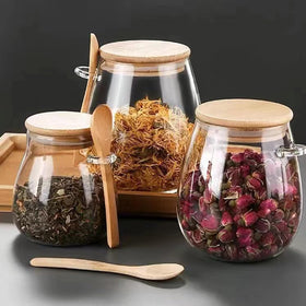 DNIENKGE glass jars preserve dried fruits and cereals while looking neat