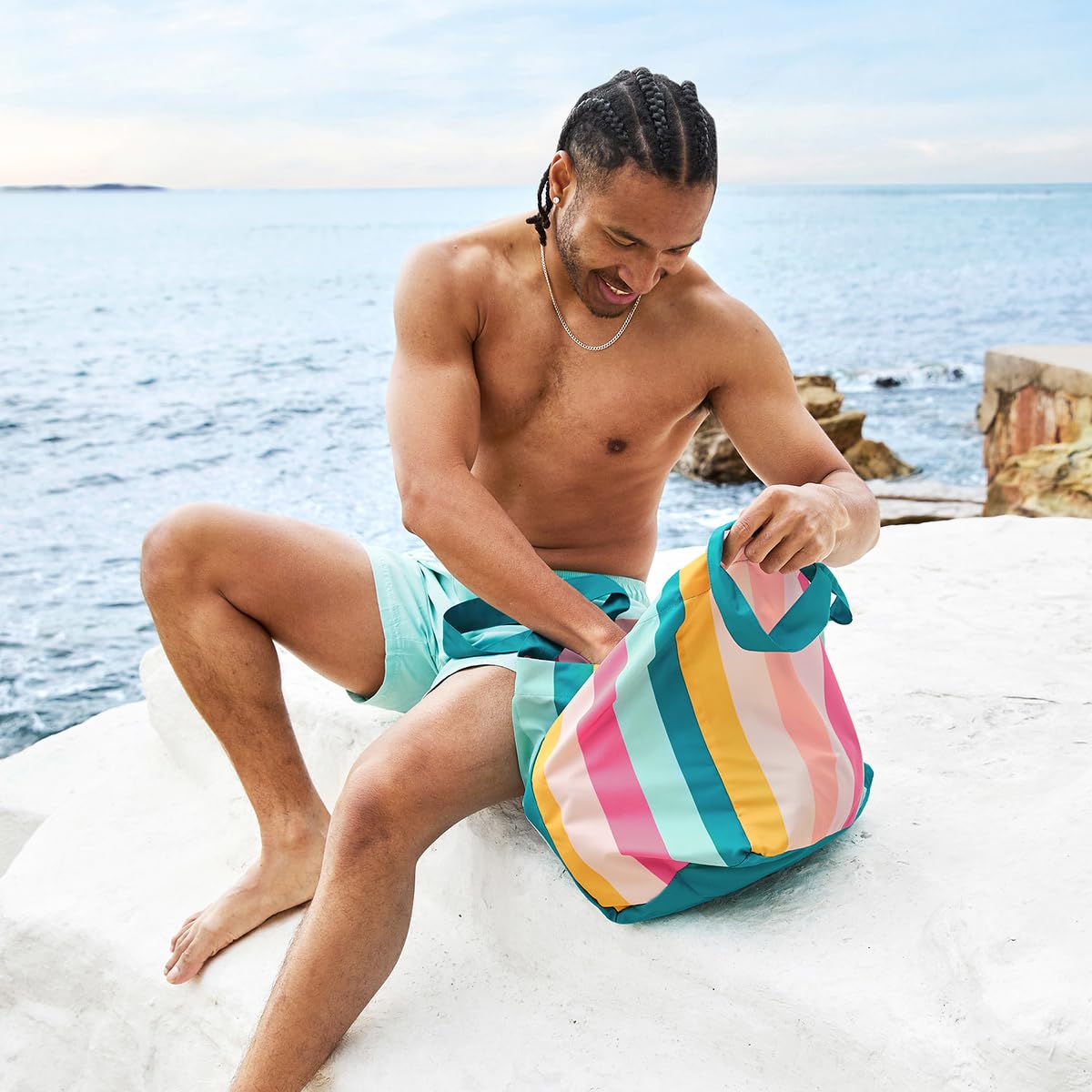 Dock & Bay Everyday Tote lightweight and foldable for easy storage.