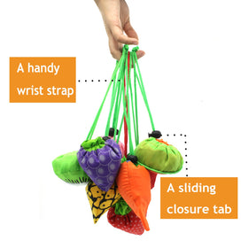 Dodkes reusable fruit bag with pouches expanding for shopping.