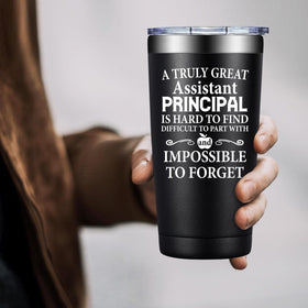 DOEARTE double-wall vacuum insulated tumbler keeps beverages hot or cold