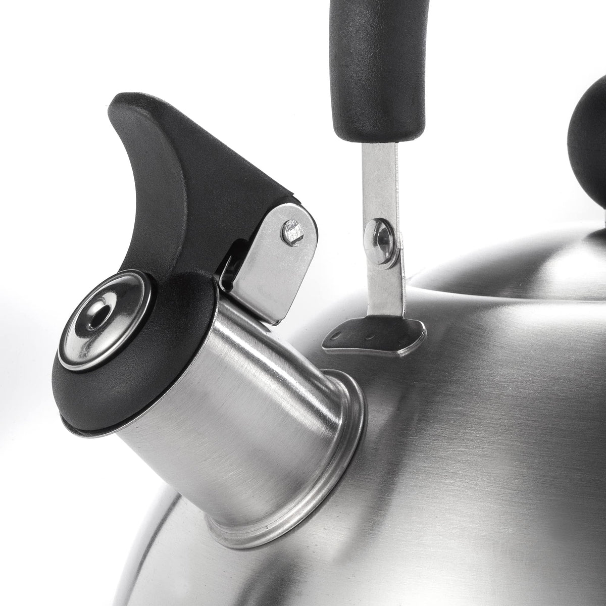 Dominion kettle ergonomic handle provides safe, comfortable grip during pouring.