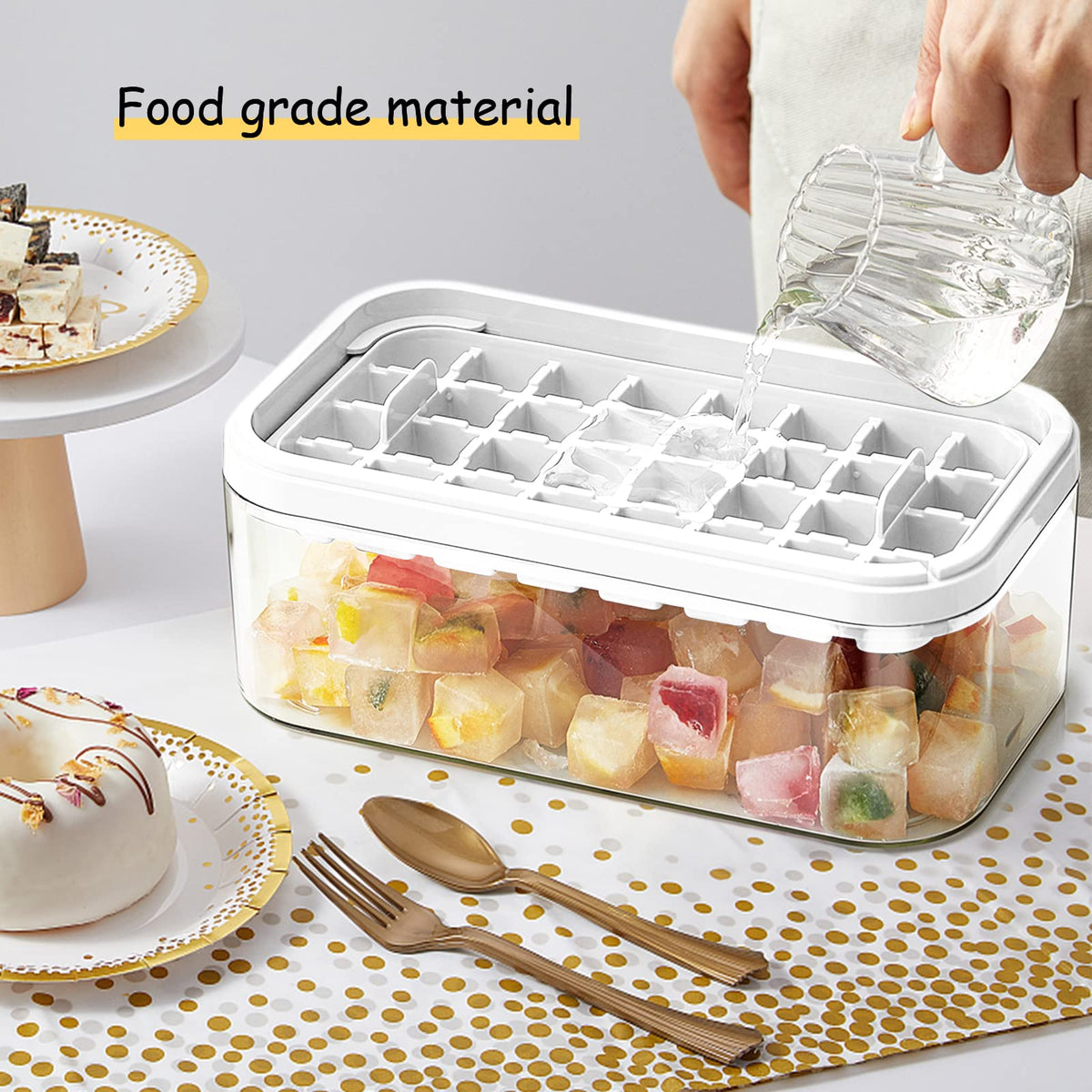 Doonly ice scoop included aids handling and transferring ice.