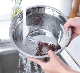 DOPMEP vegetable-fruit-rinse-bowl ideal for rinsing berries and greens.