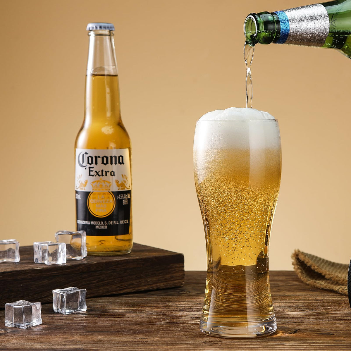 DORELINA gift-ready beer glasses, perfect for Father's Day or entertaining guests.