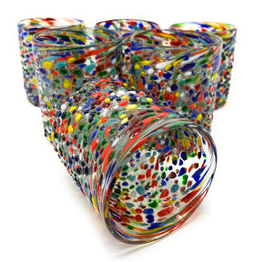 Dos Sueños glassware made from eco-friendly recycled glass, supporting sustainable entertaining.