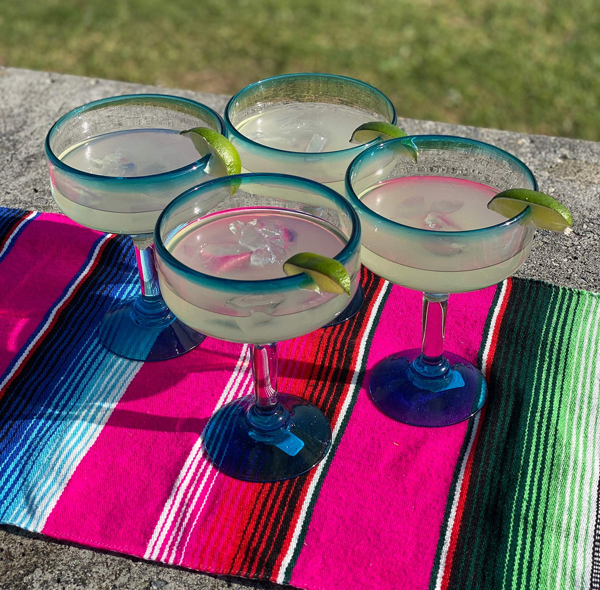 Dos Suenos hand-blown margarita glass close-up showcases artisan craftsmanship.