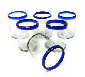 Dos Sueños hand blown glass with cobalt blue rim for stylish entertaining.