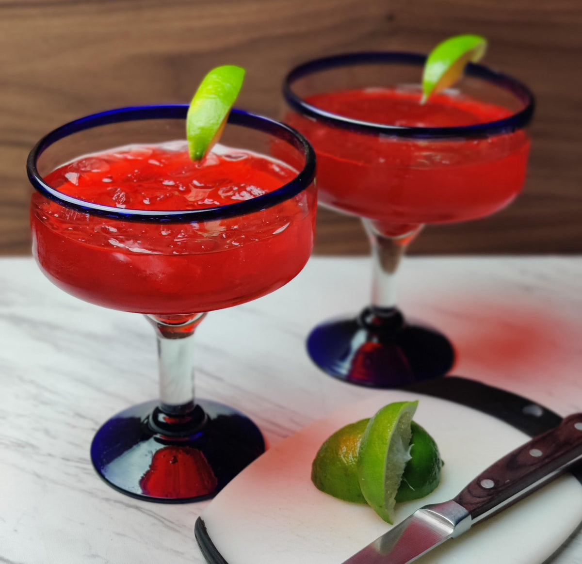 Dos Sueños margarita glasses with 14 oz capacity for generous pours.