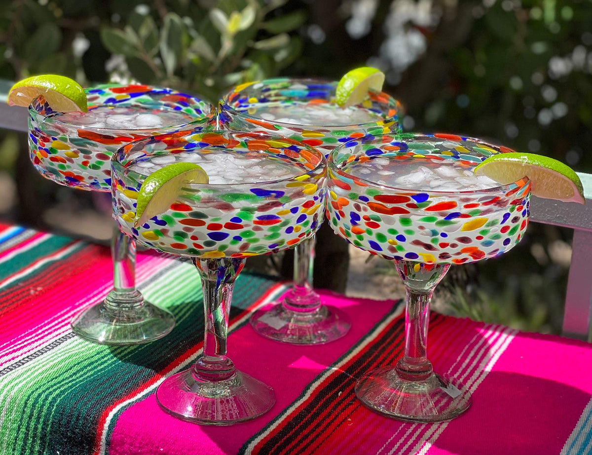 Dos Sueños margarita glass showcases 16 oz capacity for generous pours.