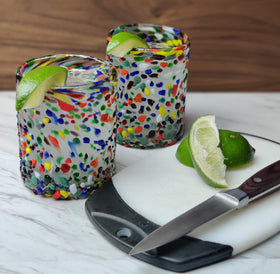 Dimensions: 3.9 inches tall, 3.15 inches diameter, 10 oz capacity.