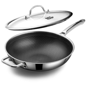 DOTCLAD hybrid 13-inch wok with lid promotes even heating for stir-frying