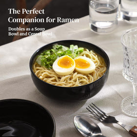 Hand-held DOWAN bowls demonstrate easy grip for kids during meals.
