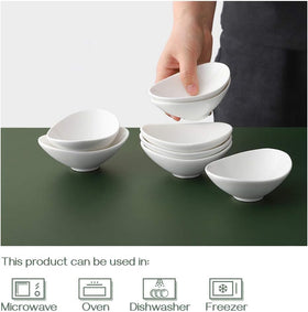 DOWAN bowls with extended edge support a spoon and prevent spills.