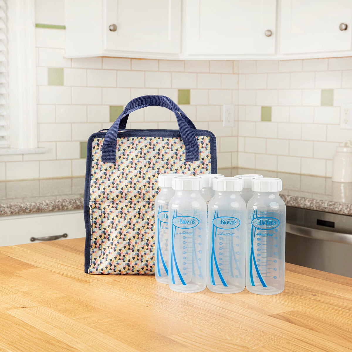 Dr Brown's tote shown with six bottles highlights large capacity