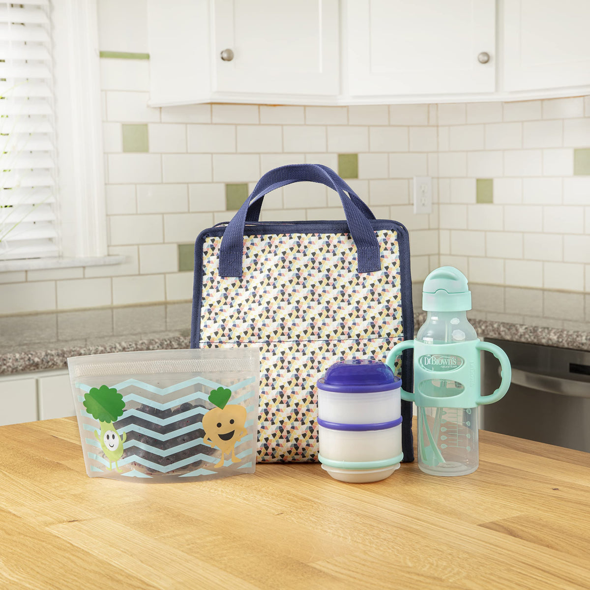 Interior wipes clean easily after use
