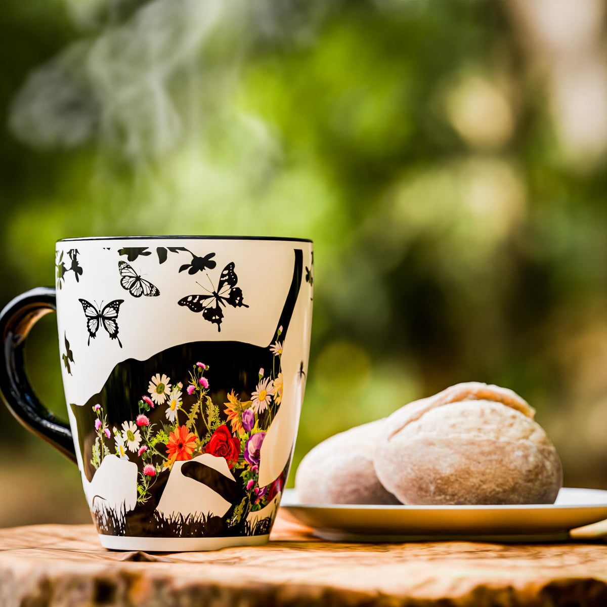 Dream 8 Design cat mug with flower reveal, great for tea or cocoa.