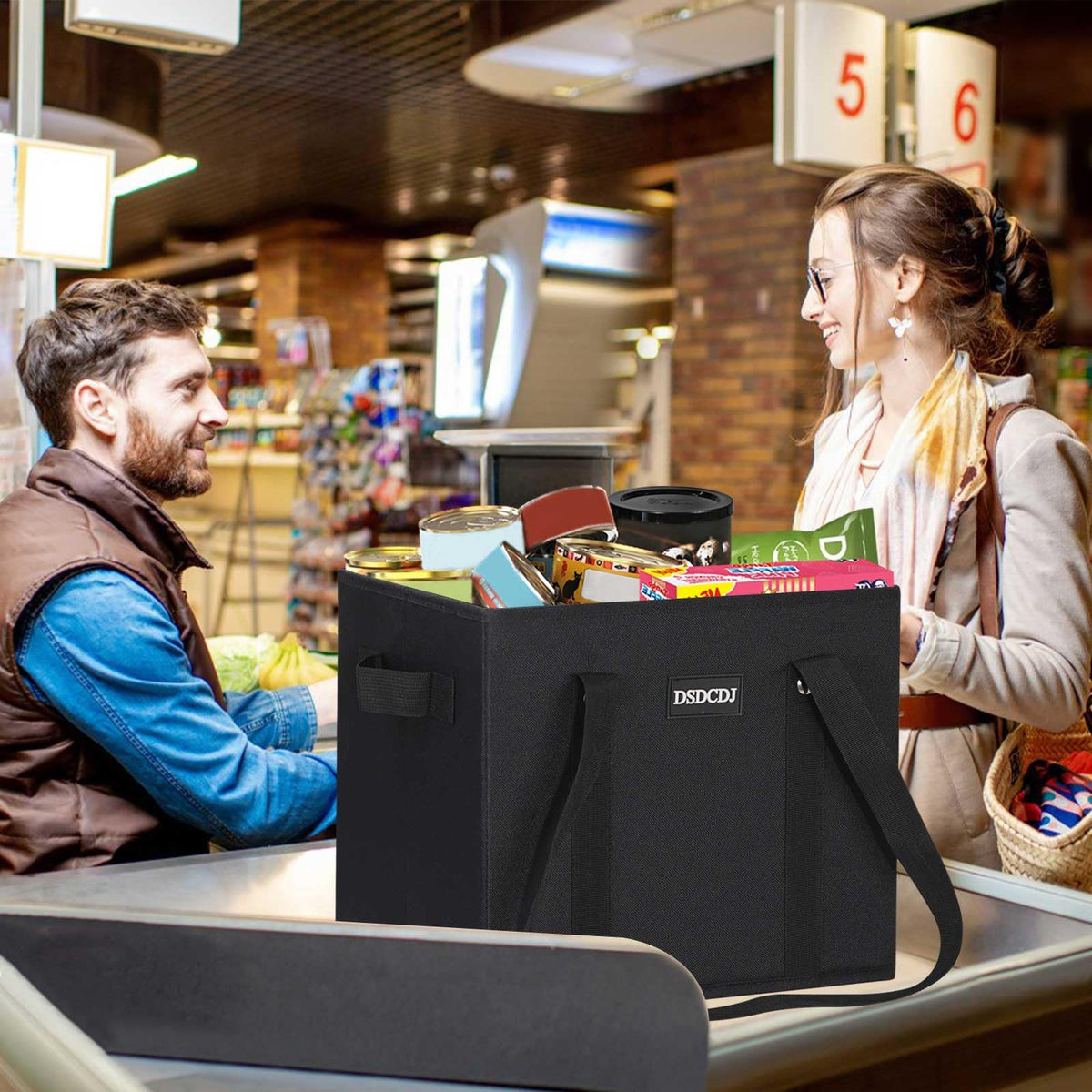 DSDCDJ stand-up bag with box-style bottom keeps groceries upright.