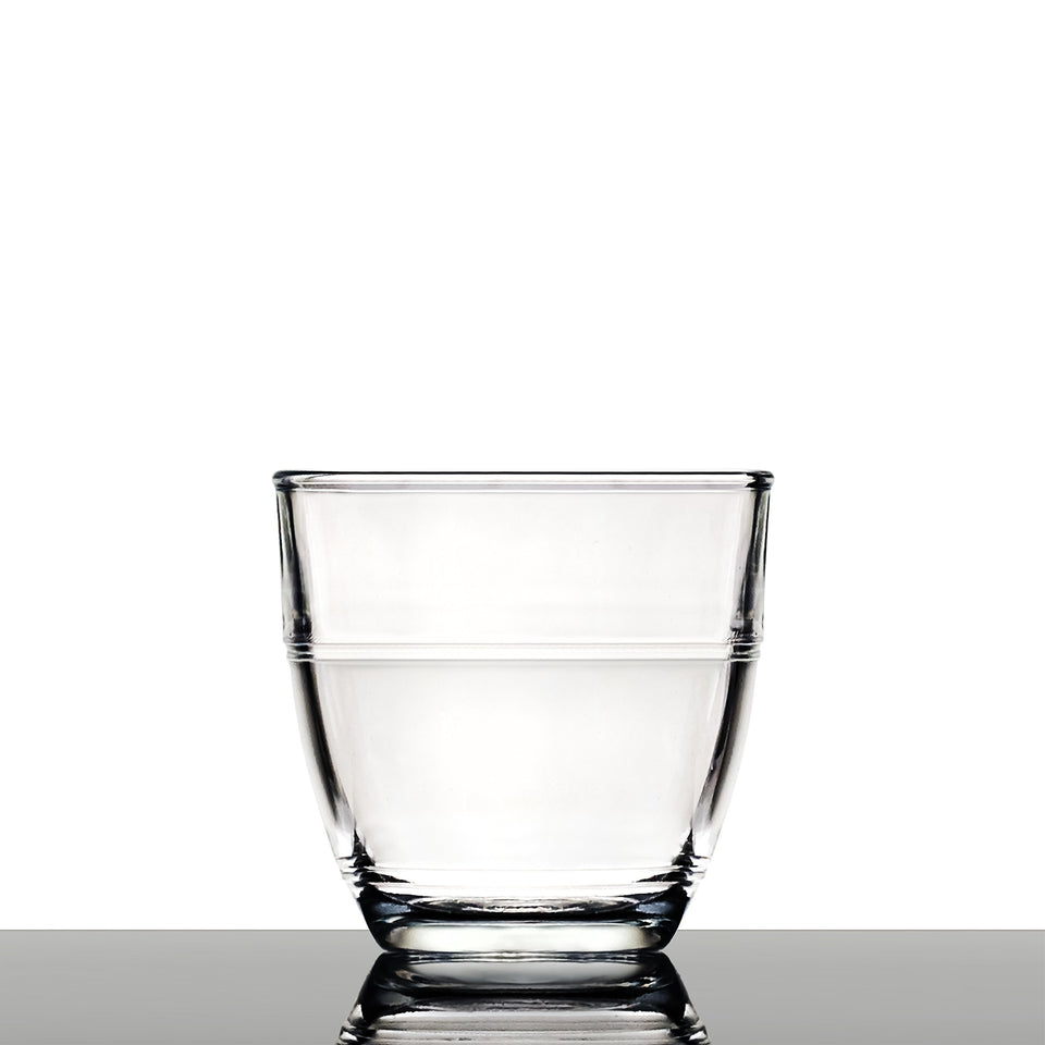 Duralex Le Gigogne tumblers: six clear glasses, stackable for easy storage.