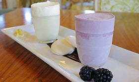 Duralex Le Gigogne glassware: clear, shatterproof tumblers for everyday meals.