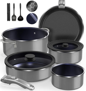 DUXANO hybrid frypan sear performance with dual textures for browning and even heat distribution.