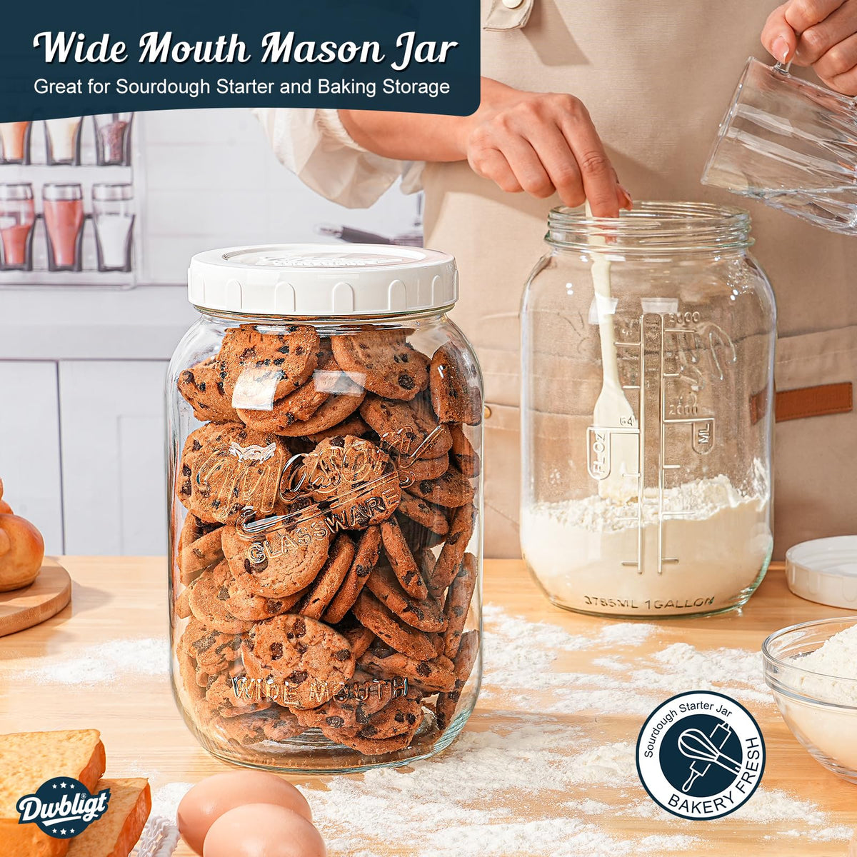 Dwbligt dishwasher-safe glass and lid simplify cleaning.