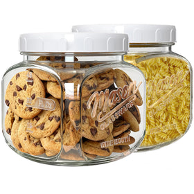 Dwbligt fridge-safe storage for dry goods and leftovers.