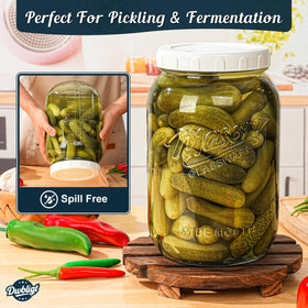 Dwbligt leak-proof lid design prevents spills and keeps contents safe.
