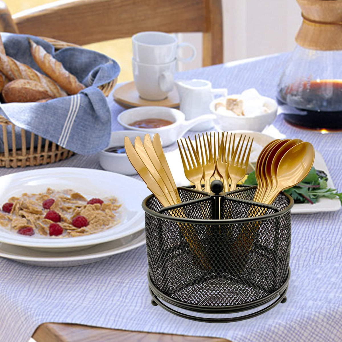 DysanVica four-compartment design keeps cutlery and napkins neatly separated
