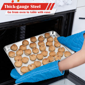 E-far cookie sheet with flat bottom for even heat distribution.