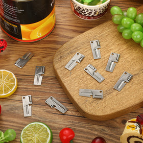 Eaasty pocket-size can opener supports travel and camping setups